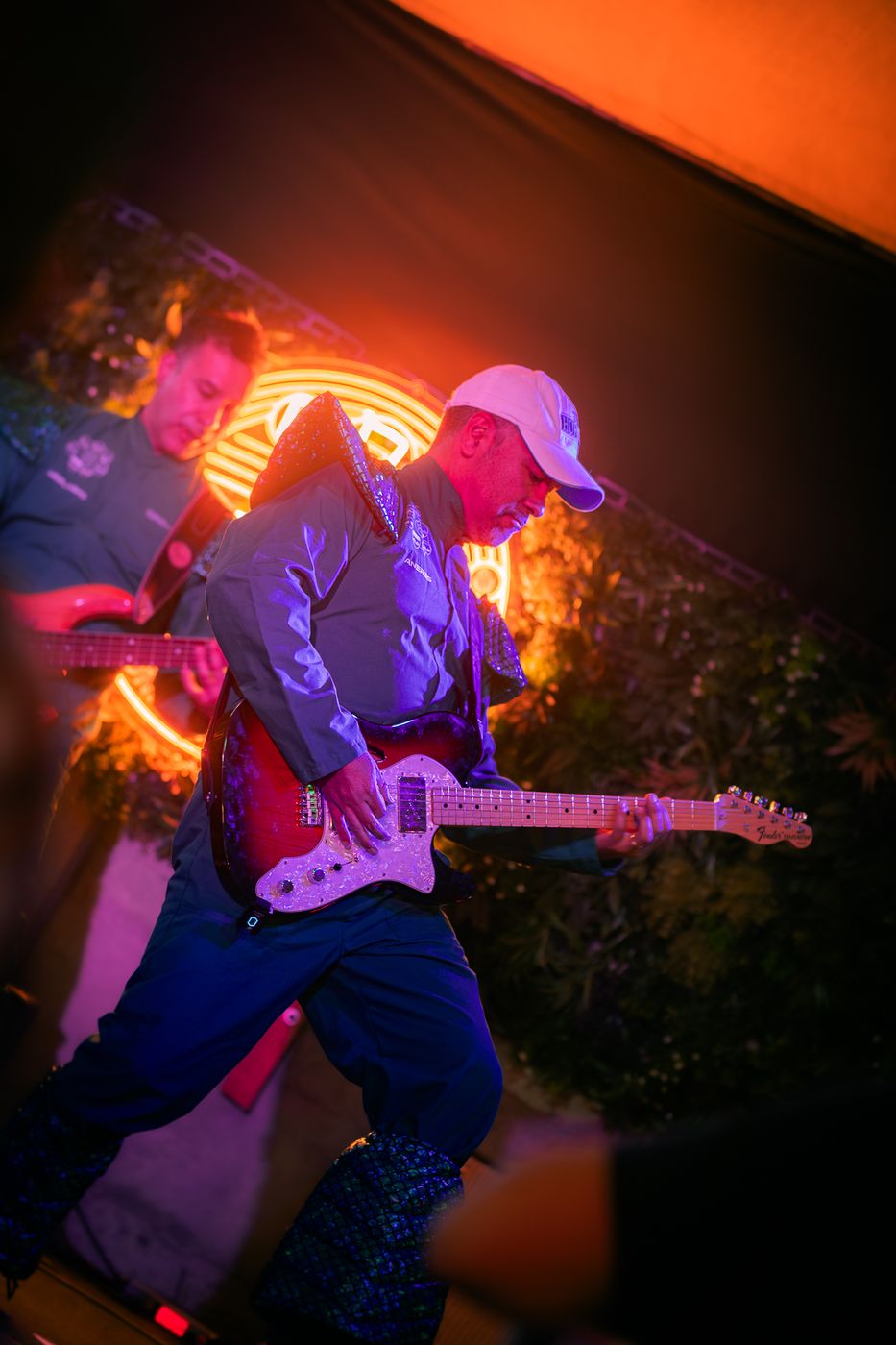 Guitarrista en escenario